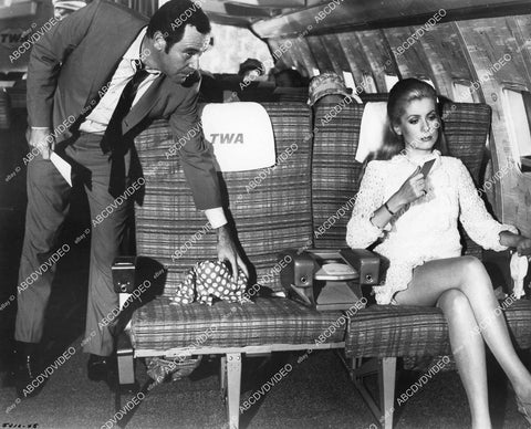 crp-04871 1969 Jack Lemmon, Catherine Deneuve film The April Fools crp-04871