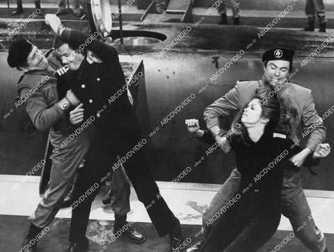crp-04874 1977 Barbara Bach, Roger Moore James Bond film Spy Who Loved Me crp-04874