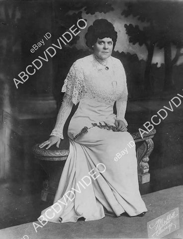 crp-04914 circa 1914 Marie Dressler portrait w Mutual Film Studios stamp crp-04914