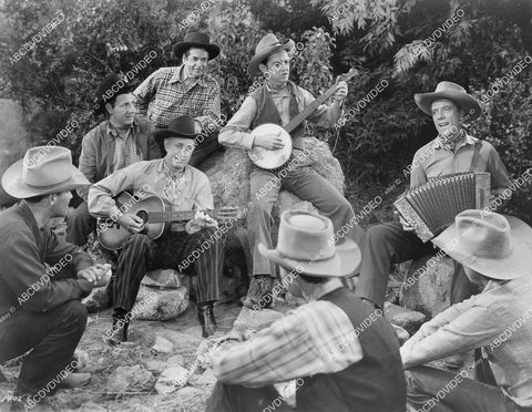 crp-04956 1949 Rod Cameron, Fuzzy Knight, Eddie Dew, The Bar-6 Cowboys film The Old Texas Trail crp-04956