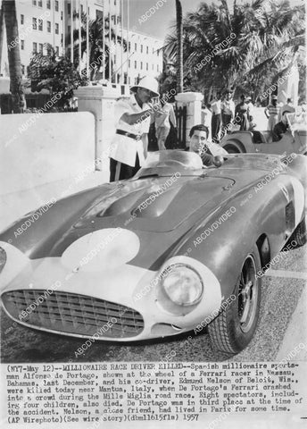 crp-00538 1957 news photo millionaire racecar driver killed Alfonso de Portago crp-00538