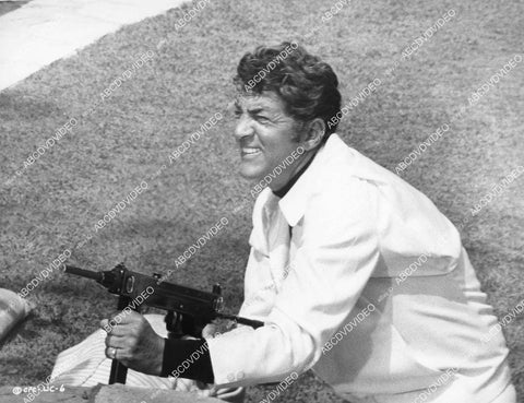 crp-05437 1968 Dean Martin w machine gun Matt Helm film The Wrecking Crew crp-05437