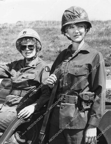 crp-05534 1981 Lorna Patterson, Eileen Brennan TV Private Benjamin crp-05534