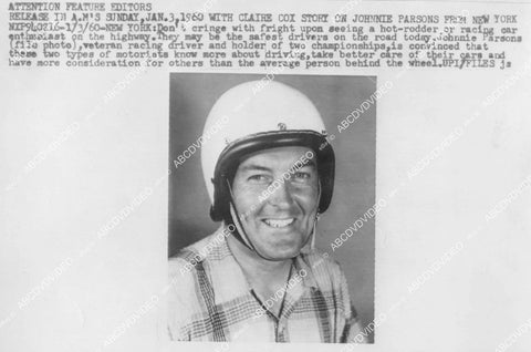 crp-00554 1960 news photo auto racing Johnny Parsons talks motorhead safety crp-00554