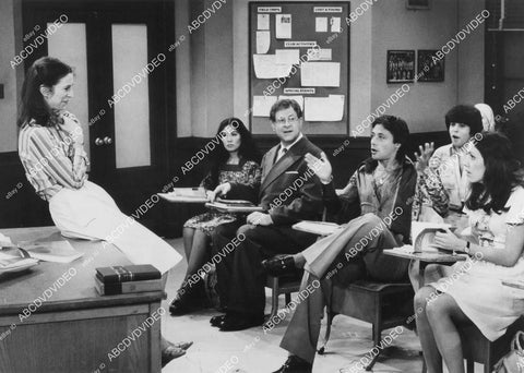 crp-05561 1977 Valerie Curtin, Suesie Elene, Bob Holt, Joe Bennett, Maria O'Brien TV Primary English Class crp-05561