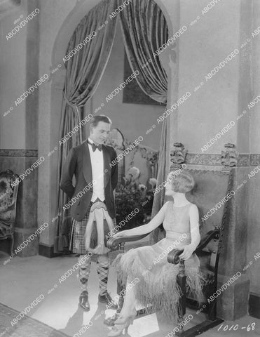 crp-05626 1926 Douglas MacLean in his kilt w Constance Howard silent film Hold That Lion crp-05626