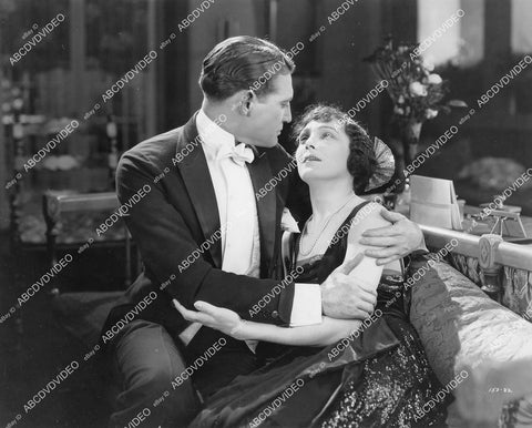 crp-05729 1921 Richard Dix , Leatrice Joy silent film The Poverty of Riches crp-05729