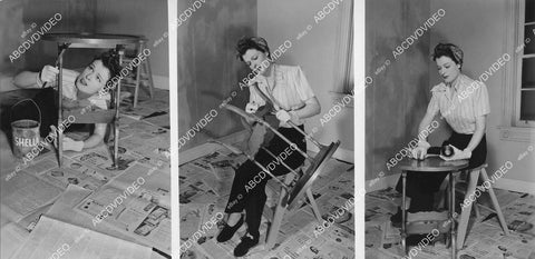 crp-00578 1944 Ruth Hussey busy sequence doing some home repairs herself crp-00578