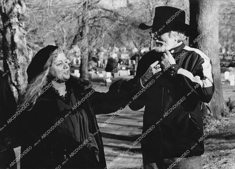 crp-05825 1978 Shelley Winters w director Frank Pierson on set film King of the Gypsies crp-05825