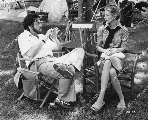 crp-05830 1978 director Larry Peerce w Marilyn Hassett on location film The Other Side of the Mountain Pt II crp-05830