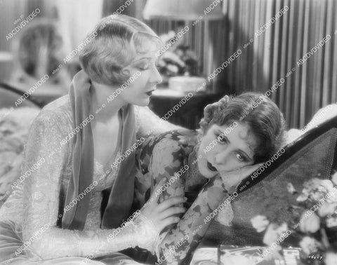 crp-06084 1929 Gwen Lee , Billie Dove silent film The Man and the Moment crp-06084