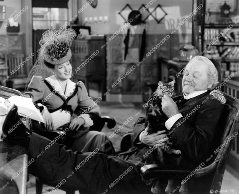 crp-06112 1943 Ann Savage, George Cleveland w the cat film Klondike Kate crp-06112