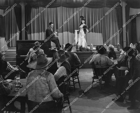 crp-06117 1943 Tom Neal, Ann Savage on stage film Klondike Kate crp-06117