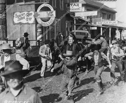crp-06122 1943 panic in the town film Klondike Kate crp-06122