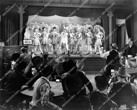 crp-06135 1943 Glenda farrell, Shirley Patterson, Susanne Rosser & dancers film Klondike Kate crp-06135