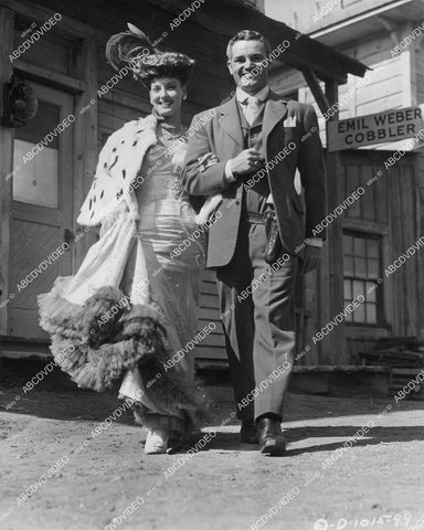 crp-06150 1943 Ann Savage, Tom Neal portrait d film Klondike Kate crp-06150