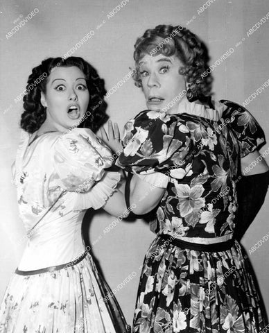 crp-06257 1942 Joe E Brown in drag, Adele Mara portrait c film Shut My Big Mouth crp-06257