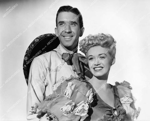 crp-06394 1946 music singers Gene Howard, June Christy film Talk About a Lady crp-06394