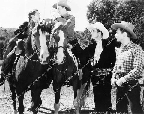 crp-06565 1938 Ernie Adams, Bob Nolan, Charles Starrett, Pat Brady film West of Cheyenne crp-06565
