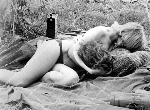 crp-06623 1973 Lynn Lundgren or Alice Friedland Harry Novak film Please Don't Eat My Mother crp-06623