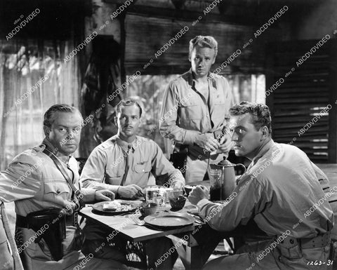 crp-06977 1943 Steven Geray, Alan Baxter, Van Johnson, Dick Simmons film Pilot # 5 crp-06977
