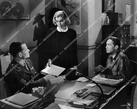 crp-06985 1943 Alan Baxter, Kay Medford, Franchot Tone film Pilot # 5 crp-06985