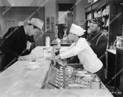 crp-07198 1940 Russell Hopton, Frankie Darro, Mantan Moreland film On the Spot crp-07198