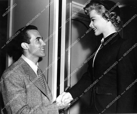 crp-07261 1950 candid Ricardo Montalban, Sally Forrest film Mystery Street crp-07261