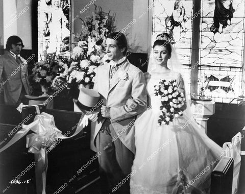 crp-07279 1973 Johnny Crawford, Victoria Principal film The Naked Ape