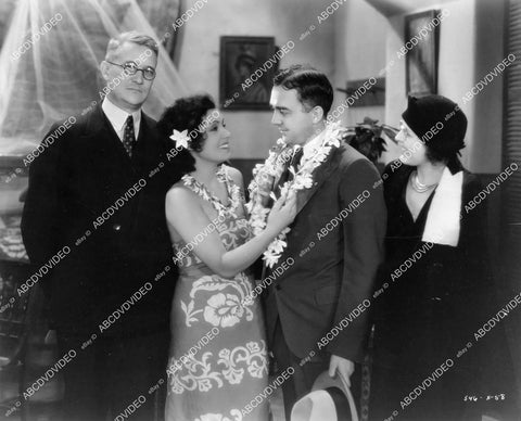 crp-07321 1931 director W.S. Van Dyke, Conchita Montenegro and folks film Never the Twain Shall Meet crp-07321