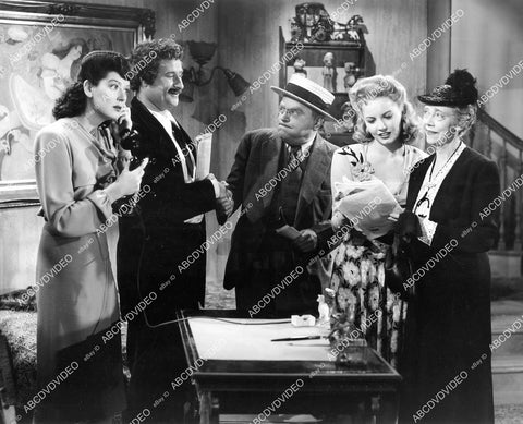 crp-07517 1942 Rosalind Russell, George Tobias, Grant Mitchell, Janet Blair film My Sister Eileen crp-07517