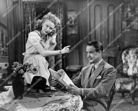 crp-07518 1942 Janet Blair wags her finger at Chick Chandler film My Sister Eileen crp-07518