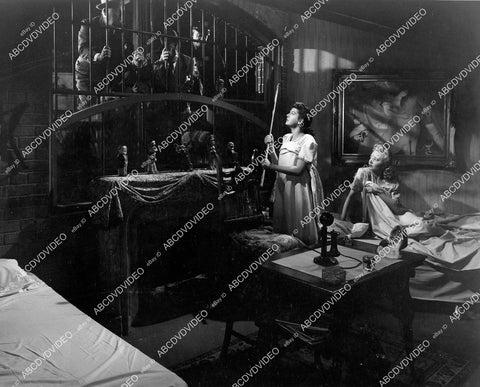 crp-07527 1942 Janet Blair, Rosalind Russell film My Sister Eileen crp-07527