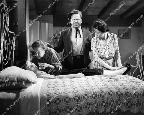 crp-07547 1938 Wallace Beery, Maureen O'Sullivan, Jessie Ralph, Cora Witherspoon film Port of Seven Seas crp-07547