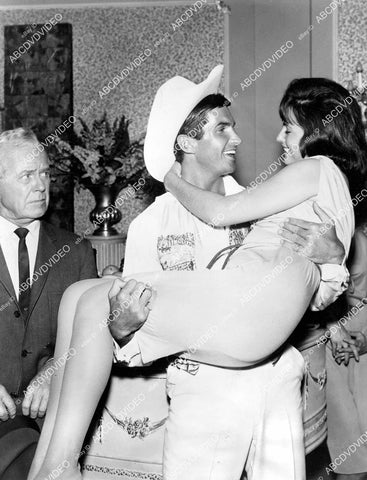 crp-07583 1964 Regis Toomey, George Hamilton, shapely Karen Sharpe TV Burke's Law crp-07583