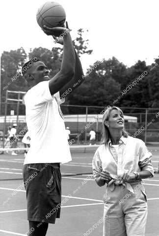 crp-07600 1990 basketball Chris Webber, Deborah Norville TV Kids & Sports: Taking the Risk crp-07600