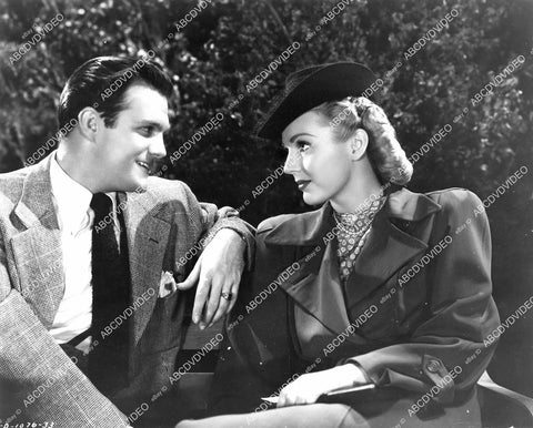 crp-07630 1945 James Cardwell, Lynn Merrick film Voice of the Whistler crp-07630