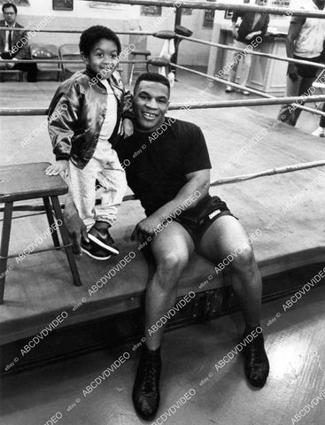 crp-07633 1987 sports boxing Mike Tyson w Emmanuel Lewis TV Webster crp-07633