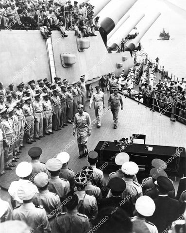 crp-07686 1962 Gen Douglas MacArthur accepts Japanes surrender of WWII on Battleship USS Missouri crp-07686