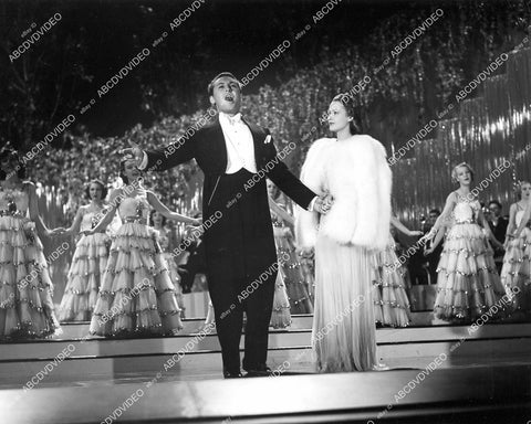 crp-07744 1938 Allan Jones, Lynne Carver film Everybody Sing crp-07744