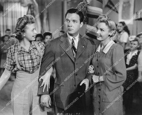 crp-00793 1944 Louise Erickson, Bob Crosby, Lynn Merrick film Meet Miss Bobby Socks crp-00793