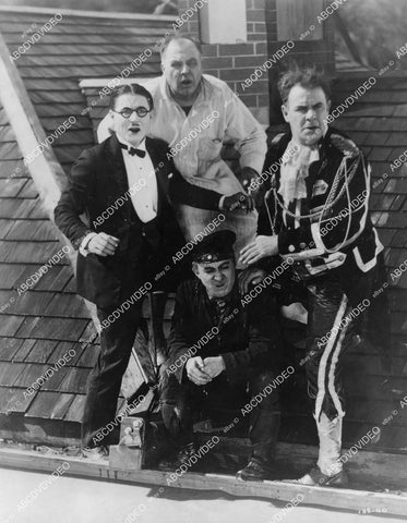 crp-08047 1924 Syd Chaplin, Chester Conklin, Ford Sterling silent film The Galloping Fish crp-08047
