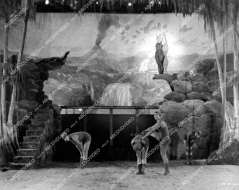 crp-08072 1924 Louise Fazenda, Freddie the seal silent film The Galloping Fish crp-08072