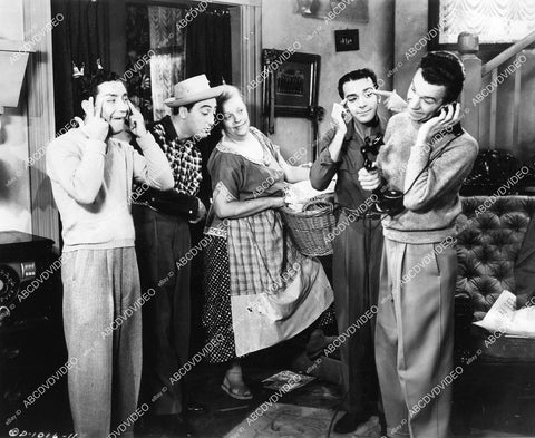 crp-08160 1943 Lotte Stein & music group The Vagabonds film Swing Out the Blues crp-08160