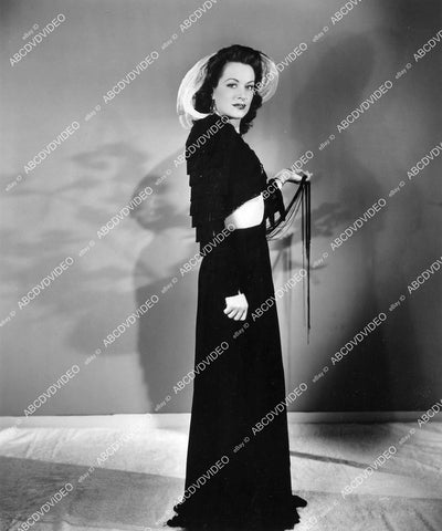crp-08505 1941 pretty model in her evening gown film Tillie the Toiler crp-08505
