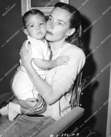 crp-08773 1948 Jean Peters w son Timothy Quine film The Sign of the Ram crp-08773