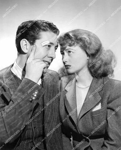crp-08802 1943 Edmund Glover, Ann Gillis live stage play Out of the Frying Pan Hollywood Music Box Theater crp-08802