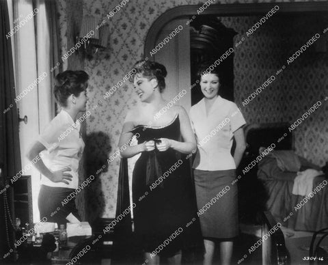 crp-08875 1963 Pamela Tiffin, Dolores Hart, Lois Nettleton film Come Fly with Me crp-08875