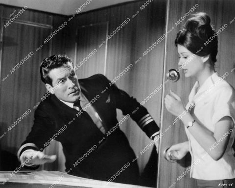 crp-08880 1963 Hugh O'Brian, Pamela Tiffin film Come Fly with Me crp-08880