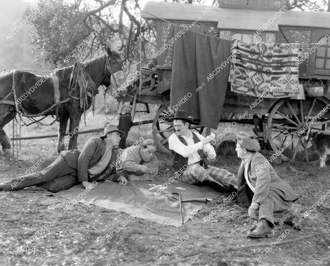 crp-08976 1927 gypsy caravan silent film Heaven on Earth crp-08976